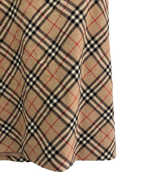 BURBERRY BLUE LABEL（バーバリー ブルー レーベル）BURBERRY BLUE LABEL (バーバリー ブルー レーベル) ノバチェックミニスカート ベージュ サイズ:38の古着・服飾アイテム