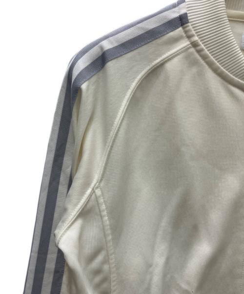 adidas（アディダス）adidas (アディダス) ブルゾン アイボリー×シルバー サイズ:Ｓの古着・服飾アイテム