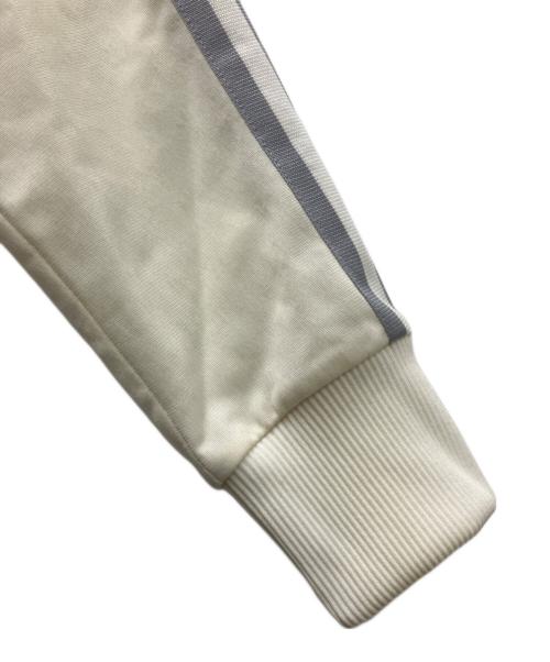 adidas（アディダス）adidas (アディダス) ブルゾン アイボリー×シルバー サイズ:Ｓの古着・服飾アイテム