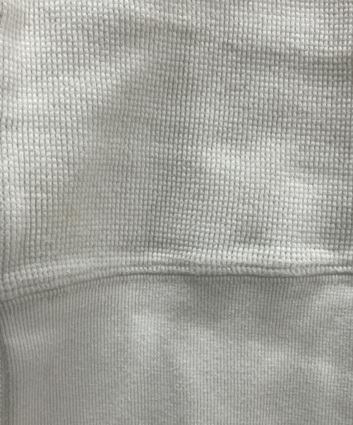 Thom Browne（トムブラウン）Thom Browne (トムブラウン) Thom Browne(トムブラウン)ワッフルネックカットソー01103C4014 ホワイトの古着・服飾アイテム