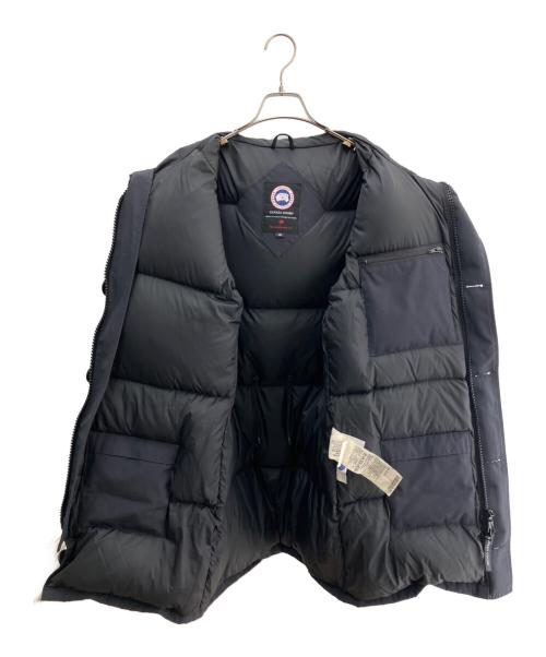CANADA GOOSE（カナダグース）CANADA GOOSE (カナダグース) ダウンジャケット ネイビー サイズ:Lの古着・服飾アイテム
