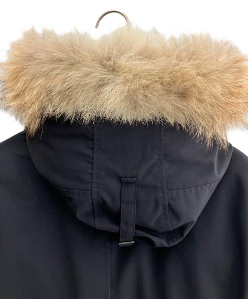 CANADA GOOSE（カナダグース）CANADA GOOSE (カナダグース) ダウンジャケット ネイビー サイズ:Lの古着・服飾アイテム
