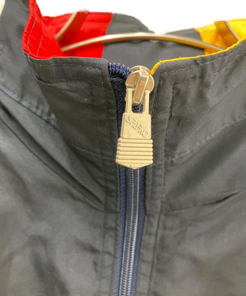 GIANNI VERSACE（ジャンニ・ヴェルサーチ）GIANNI VERSACE (ジャンニ・ヴェルサーチ) ナイロンジャケット ネイビー サイズ:XLの古着・服飾アイテム