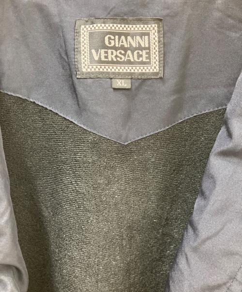 GIANNI VERSACE（ジャンニ・ヴェルサーチ）GIANNI VERSACE (ジャンニ・ヴェルサーチ) ナイロンジャケット ネイビー サイズ:XLの古着・服飾アイテム