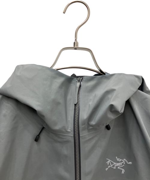 ARC'TERYX（アークテリクス）ARC'TERYX (アークテリクス) ARC'TERYX(アークテリクス)Beta SL Jacket グレー（VOID） サイズ:Ｍの古着・服飾アイテム