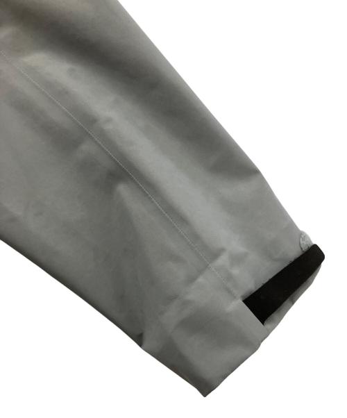 ARC'TERYX（アークテリクス）ARC'TERYX (アークテリクス) ARC'TERYX(アークテリクス)Beta SL Jacket グレー（VOID） サイズ:Ｍの古着・服飾アイテム