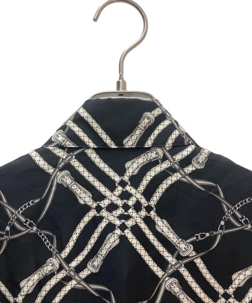 BURBERRY LONDON（バーバリーロンドン）BURBERRY LONDON (バーバリーロンドン) 長袖シャツ ブラック サイズ:44の古着・服飾アイテム