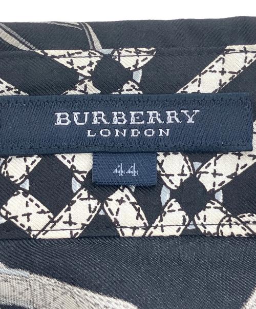 BURBERRY LONDON（バーバリーロンドン）BURBERRY LONDON (バーバリーロンドン) 長袖シャツ ブラック サイズ:44の古着・服飾アイテム