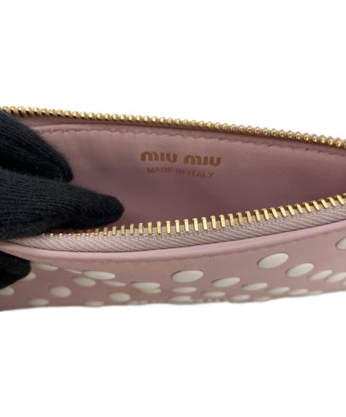 MIU MIU（ミュウミュウ）MIU MIU (ミュウミュウ) カードケース ピンク×ホワイトの古着・服飾アイテム