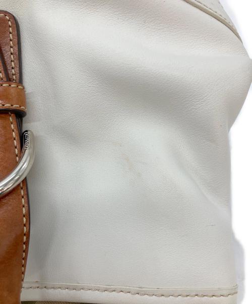 COACH（コーチ）COACH (コーチ) ワンショルダーバッグ ホワイト×ブラウンの古着・服飾アイテム