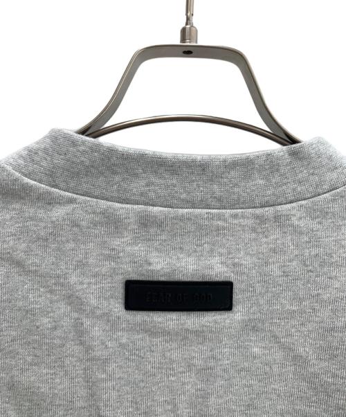 FOG ESSENTIALS（フィアオブゴッド エッセンシャル）FOG ESSENTIALS (フィアオブゴッド エッセンシャル) 長袖カットソー グレー サイズ:L 未使用品の古着・服飾アイテム