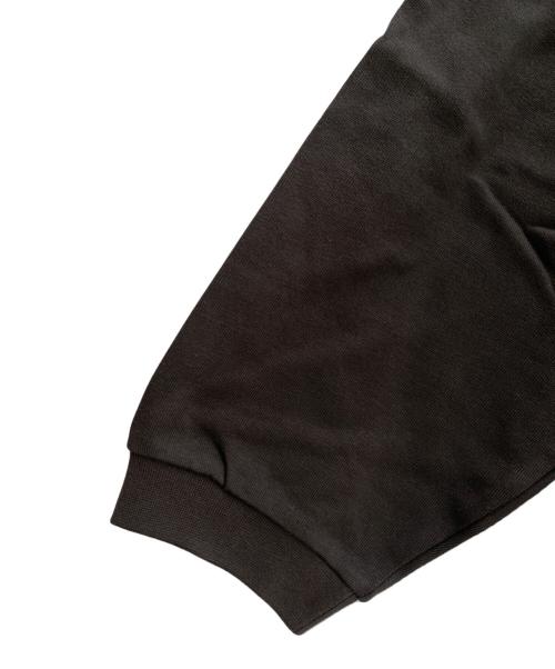 FOG ESSENTIALS（フィアオブゴッド エッセンシャル）FOG ESSENTIALS (フィアオブゴッド エッセンシャル) トレーナー カーキ サイズ:Ｍ 未使用品の古着・服飾アイテム