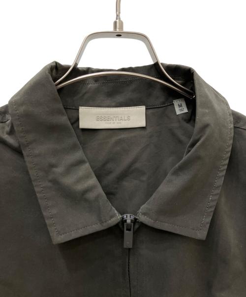 FOG ESSENTIALS（フィアオブゴッド エッセンシャル）FOG ESSENTIALS (フィアオブゴッド エッセンシャル) Barn Jacket カーキ サイズ:Ｍ 未使用品の古着・服飾アイテム