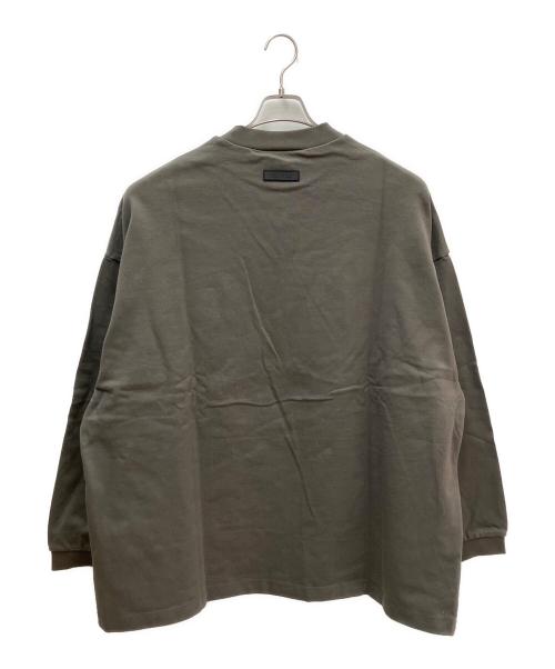 FOG ESSENTIALS（フィアオブゴッド エッセンシャル）FOG ESSENTIALS (フィアオブゴッド エッセンシャル) ロゴカットソー グレー サイズ:L 未使用品の古着・服飾アイテム