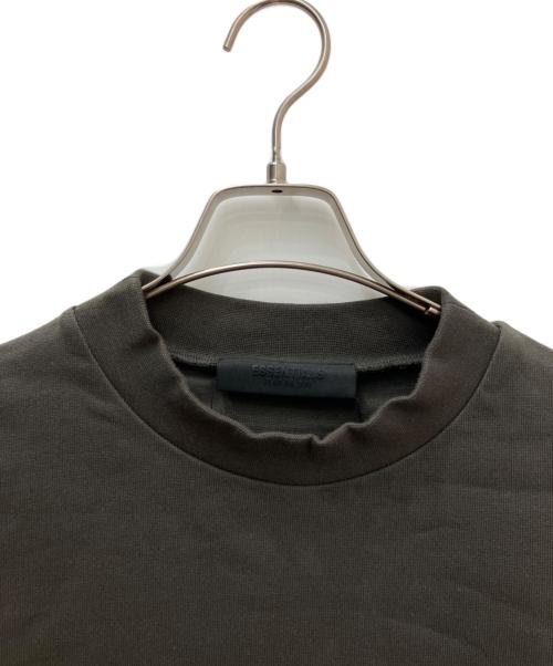 FOG ESSENTIALS（フィアオブゴッド エッセンシャル）FOG ESSENTIALS (フィアオブゴッド エッセンシャル) ロゴカットソー グレー サイズ:L 未使用品の古着・服飾アイテム