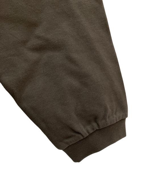 FOG ESSENTIALS（フィアオブゴッド エッセンシャル）FOG ESSENTIALS (フィアオブゴッド エッセンシャル) ロゴカットソー グレー サイズ:L 未使用品の古着・服飾アイテム