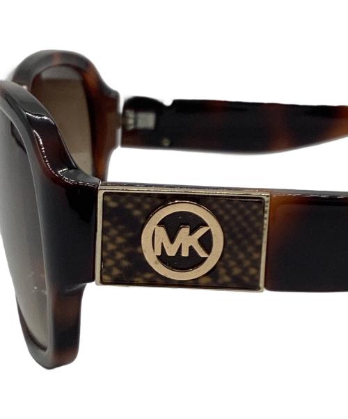 MICHAEL KORS（マイケルコース）MICHAEL KORS (マイケルコース) サングラス ブラウン サイズ:58□16　135の古着・服飾アイテム