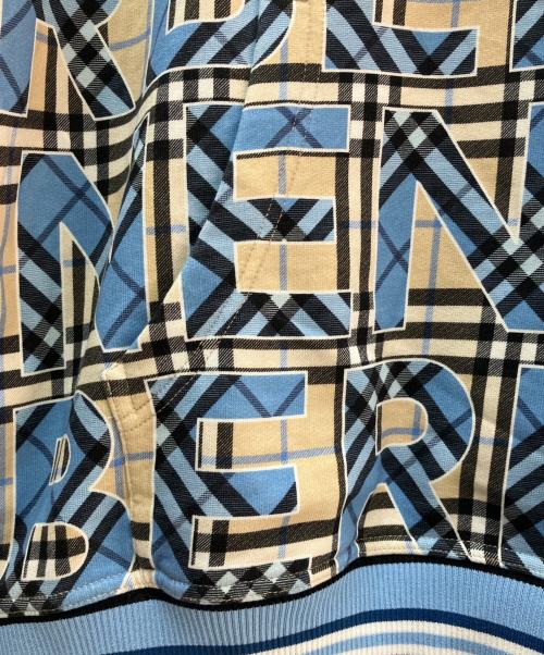 BURBERRY（バーバリー）BURBERRY (バーバリー) ロゴチェックプルオーバーパーカー ブルー×ベージュ サイズ:Ｍの古着・服飾アイテム