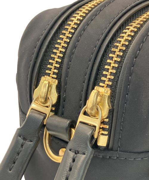 TORY BURCH（トリーバーチ）TORY BURCH (トリーバーチ) ショルダーポーチ ブラック×グリーンの古着・服飾アイテム
