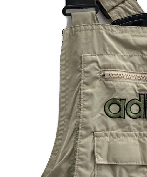 adidas（アディダス）adidas (アディダス) オーバーオール ベージュ サイズ:Ｓの古着・服飾アイテム