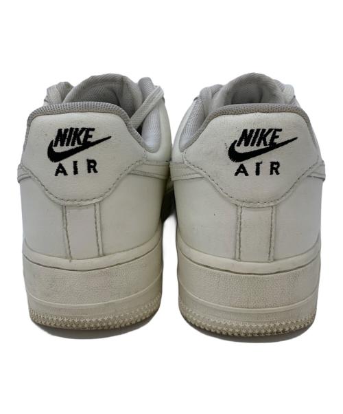 NIKE（ナイキ）NIKE (ナイキ) スニーカー ホワイト サイズ:24.5の古着・服飾アイテム