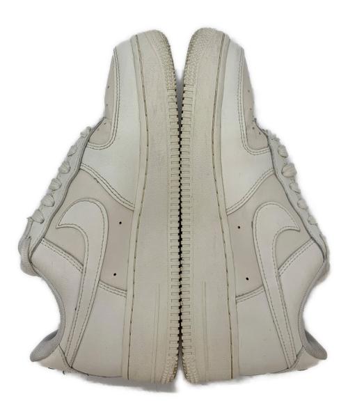 NIKE（ナイキ）NIKE (ナイキ) スニーカー ホワイト サイズ:24.5の古着・服飾アイテム