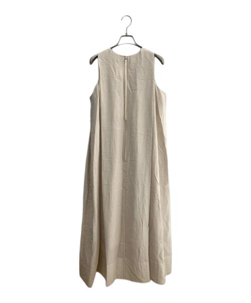 ROSIEE（ロージー）ROSIEE (ロージー) ノースリーブ・キャミソールワンピース ベージュ サイズ:FREE 未使用品の古着・服飾アイテム
