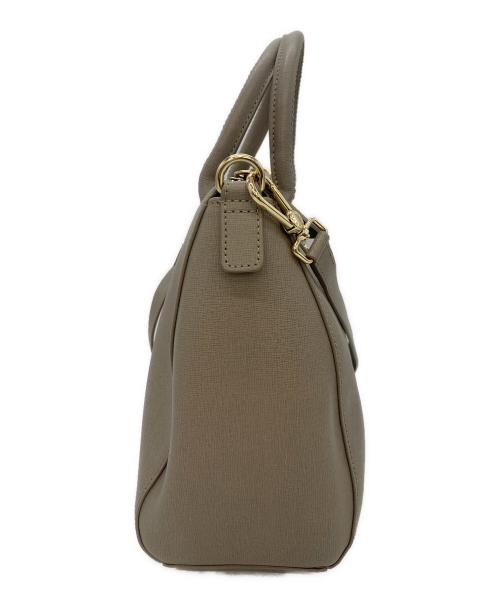 FURLA（フルラ）FURLA (フルラ) ショルダーバッグ ベージュの古着・服飾アイテム
