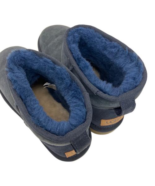 UGG（アグ）UGG (アグ) クラシック ミニ II ネイビー サイズ:23の古着・服飾アイテム