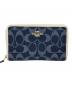 COACH（コーチ）の古着「COACH(コーチ)Signature C2884」｜ブルー