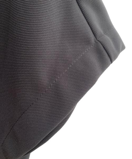 ELENDEEK（エレンディーク）ELENDEEK (エレンディーク) 長袖ワンピース グレー サイズ:2 未使用品の古着・服飾アイテム