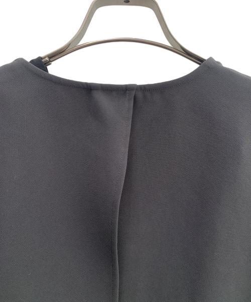 ELENDEEK（エレンディーク）ELENDEEK (エレンディーク) 長袖ワンピース グレー サイズ:2 未使用品の古着・服飾アイテム
