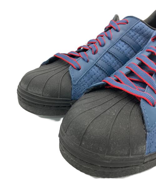 adidas（アディダス）adidas (アディダス) ARROW & BEAST SUPERSTAR ADV ブルー サイズ:28の古着・服飾アイテム