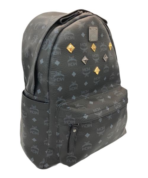 MCM（エムシーエム）MCM (エムシーエム) ロゴスタッズリュック ブラックの古着・服飾アイテム