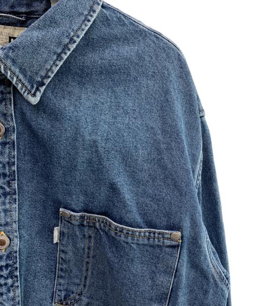LEVI'S（リーバイス）LEVI'S (リーバイス) シルバータブデニムシャツ インディゴ サイズ:Ｓの古着・服飾アイテム