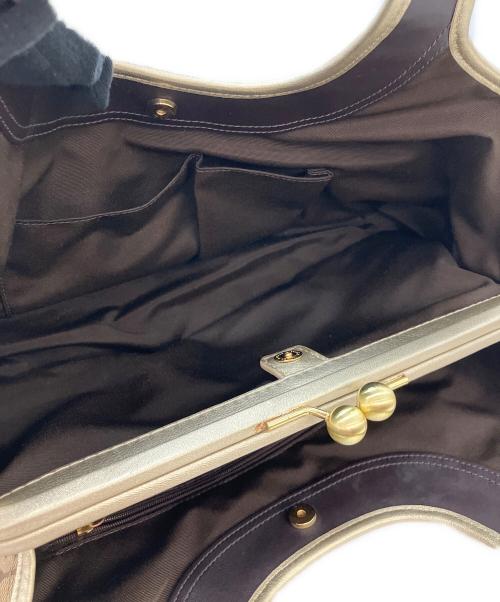 COACH（コーチ）COACH (コーチ) ワンショルダーバッグ ベージュの古着・服飾アイテム