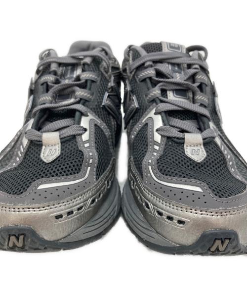 NEW BALANCE（ニューバランス）NEW BALANCE (ニューバランス) スニーカー グレー×ブラック サイズ:26.5の古着・服飾アイテム