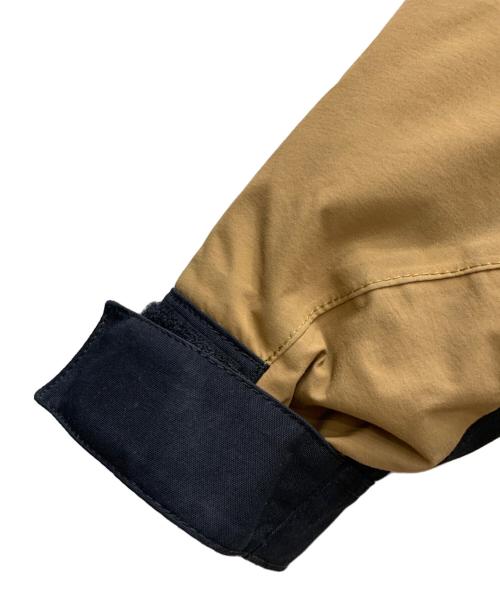 THE NORTH FACE（ザ ノース フェイス）THE NORTH FACE (ザ ノース フェイス) マウンテンダウンジャケット ベージュ×ブラック サイズ:Lの古着・服飾アイテム
