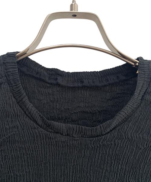ISSEY MIYAKE（イッセイミヤケ）ISSEY MIYAKE (イッセイミヤケ) 半袖カットソー ブラック サイズ:２の古着・服飾アイテム