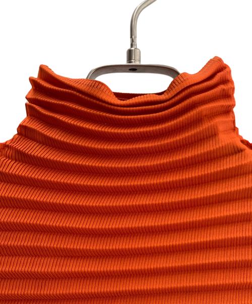 ISSEY MIYAKE（イッセイミヤケ）ISSEY MIYAKE (イッセイミヤケ) 長袖カットソー オレンジ サイズ:２の古着・服飾アイテム