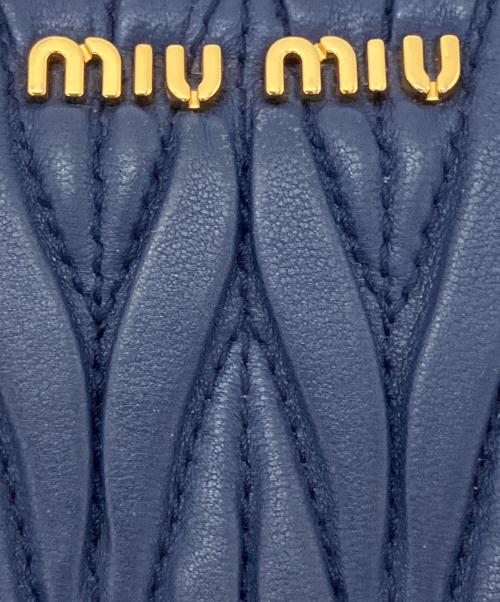 MIU MIU（ミュウミュウ）MIU MIU (ミュウミュウ) 長財布 ネイビーの古着・服飾アイテム