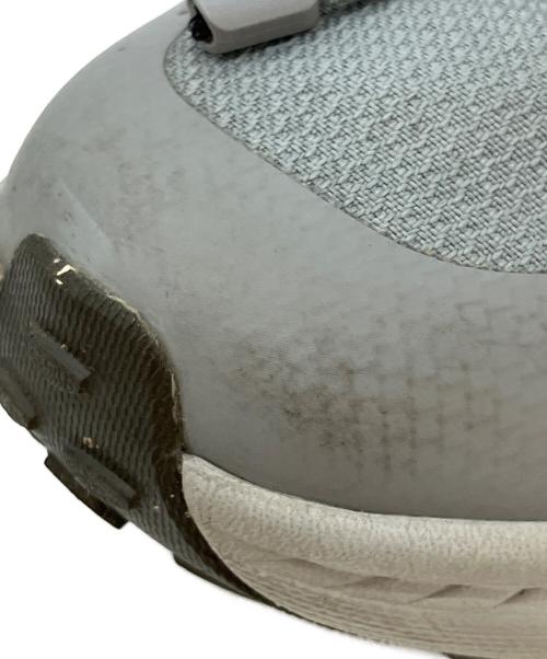 HOKAONEONE（ホカオネオネ）HOKAONEONE (ホカオネオネ) ローカットスニーカー グレー サイズ:26.5の古着・服飾アイテム