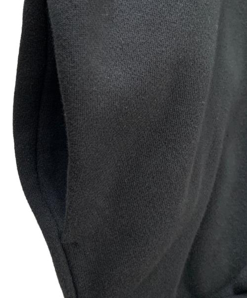 FOG ESSENTIALS（フィアオブゴッド エッセンシャル）FOG ESSENTIALS (フィアオブゴッド エッセンシャル) プルオーバーパーカー ブラック サイズ:Ｓの古着・服飾アイテム