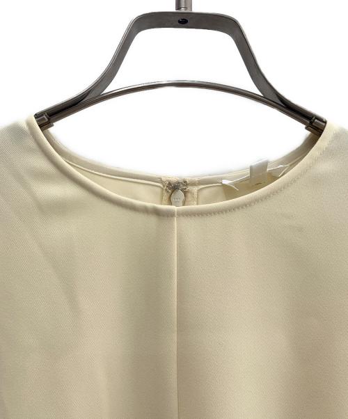 ENFOLD（エンフォルド）ENFOLD (エンフォルド) CENTER-SLIT PULLOVER アイボリー サイズ:.38の古着・服飾アイテム