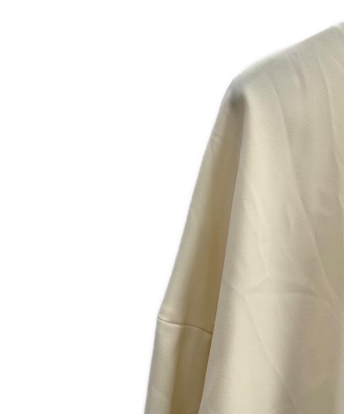 ENFOLD（エンフォルド）ENFOLD (エンフォルド) CENTER-SLIT PULLOVER アイボリー サイズ:.38の古着・服飾アイテム
