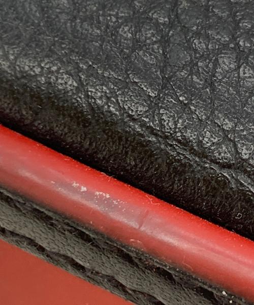 Christian Louboutin（クリスチャン・ルブタン）Christian Louboutin (クリスチャン・ルブタン) 2WAYショルダーバッグ ブラック×レッドの古着・服飾アイテム