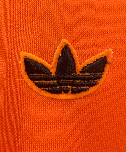 adidas（アディダス）adidas (アディダス) トラックジャケット オレンジ×ブラック サイズ:2号の古着・服飾アイテム