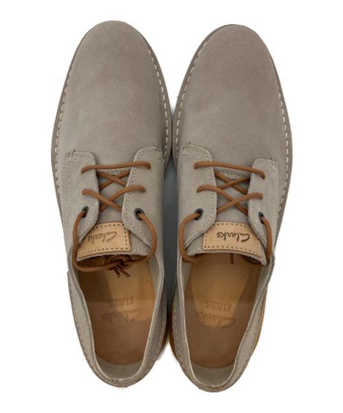 CLARKS（クラークス）CLARKS (クラークス) スウェードシューズ グレー サイズ:26.5cmの古着・服飾アイテム