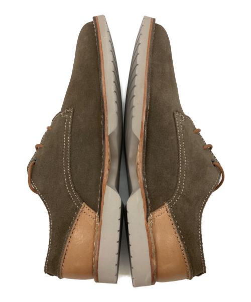 CLARKS（クラークス）CLARKS (クラークス) スウェードシューズ カーキ サイズ:26.5cmの古着・服飾アイテム
