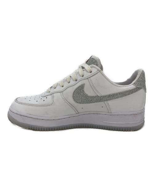 NIKE（ナイキ）NIKE (ナイキ) AIR FORCE 1 07 LX ホワイト×シルバー サイズ:24の古着・服飾アイテム